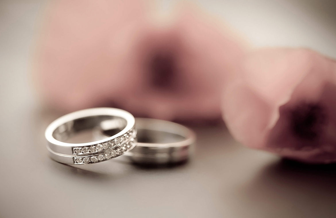 Artículo: 5 Ideas para una Pedida de Mano Inolvidable (Más Allá de la Cena Romántica)